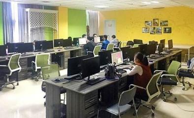 夫妻開傳媒培訓學校的創(chuàng)業(yè)路